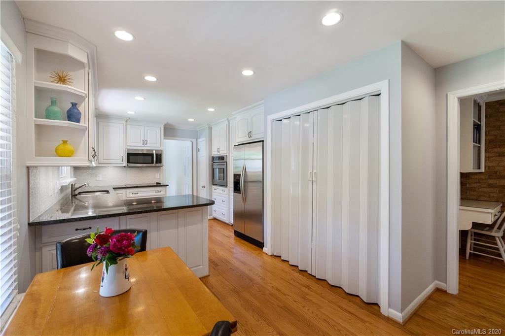 7801 Blue Ridge Circle Charlotte, NC 28270 - Photo 14 of 47 Gallery Image 14