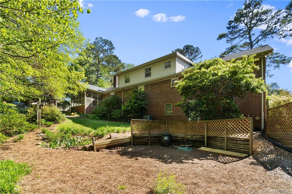 7801 Blue Ridge Circle Charlotte, NC 28270 - Photo 34 of 47 Gallery Image 34