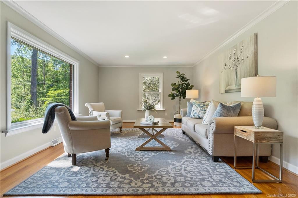 7801 Blue Ridge Circle Charlotte, NC 28270 - Photo 6 of 47 Gallery Image 6