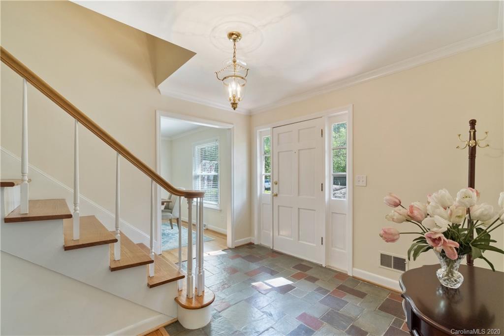 7801 Blue Ridge Circle Charlotte, NC 28270 - Photo 8 of 47 Gallery Image 8