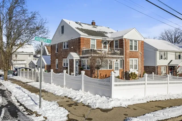 $3,850 | 48 Hobart Place, Unit 2, Clifton, NJ 07011