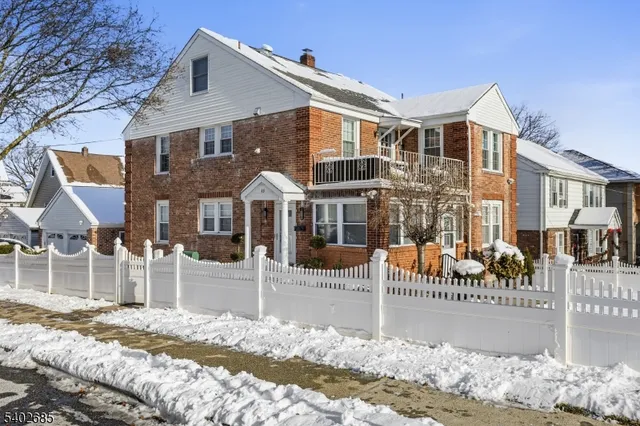 $3,850 | 48 Hobart Place, Unit 2, Clifton, NJ 07011