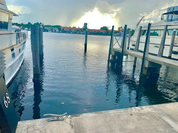 $3,850 | 3601 Northeast 207th Street, Aventura, FL 33180