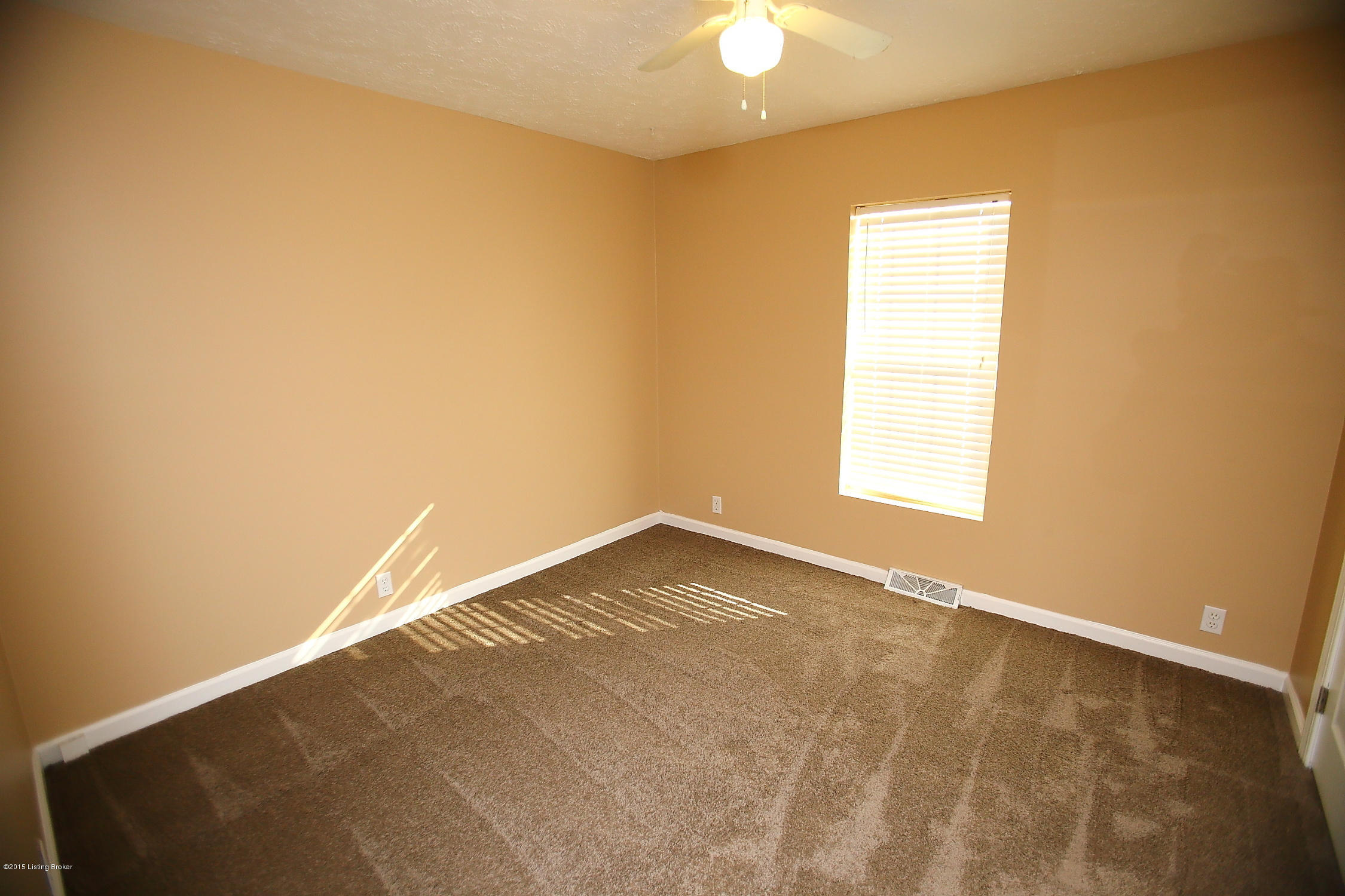 6154 Moorman Road Louisville, KY 40272 - Photo 21 of 32 Bedroom