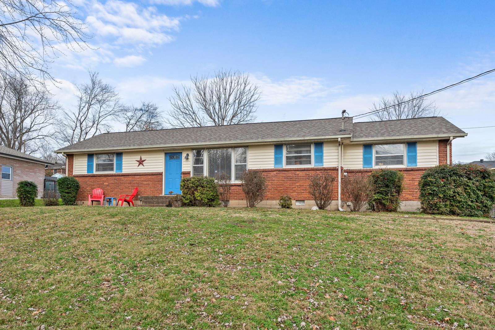 2407 Porter Road Nashville, TN 37206 - Photo 1 of 16 Welcome to East Nashville!