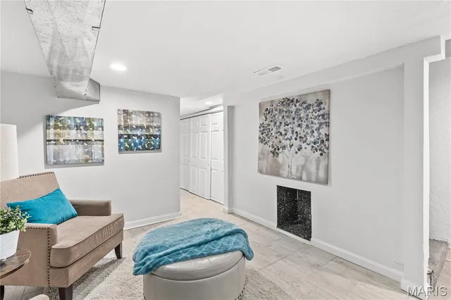 $169,900 | 838 Wachtel Avenue, St. Louis, MO 63125