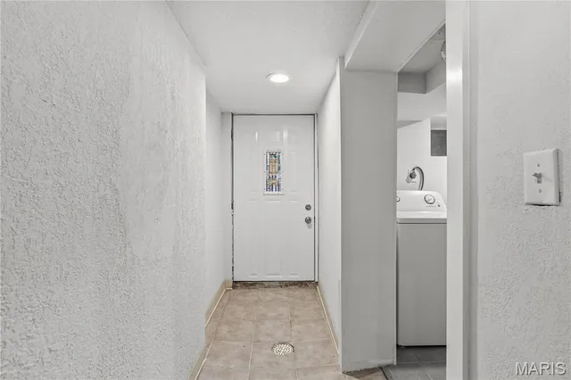 $169,900 | 838 Wachtel Avenue, St. Louis, MO 63125