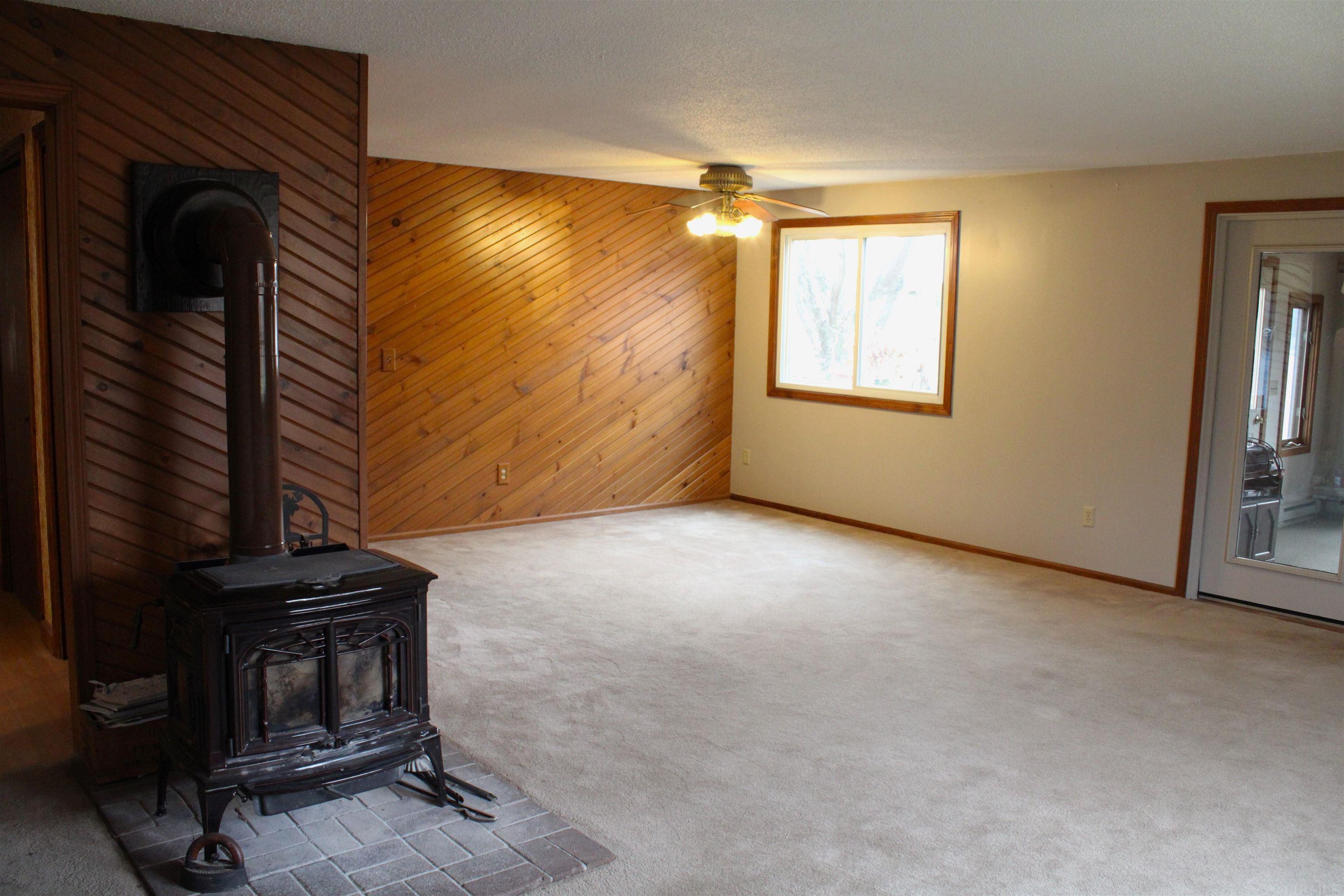 15601 Bull Rapids Road Grabill, IN 46741 - Photo 5 of 36