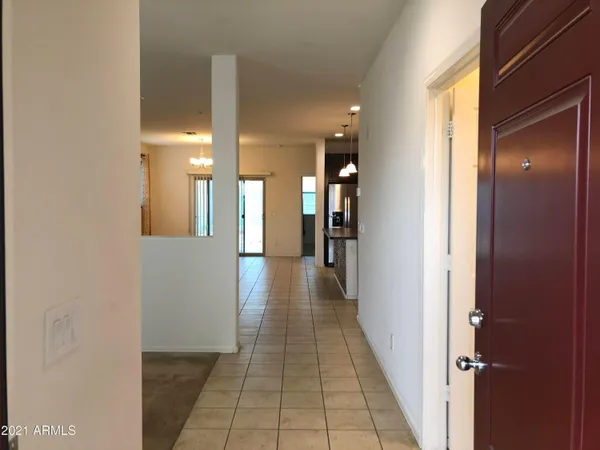 $2,095 | 8457 North 61st Lane, Glendale, AZ 85302