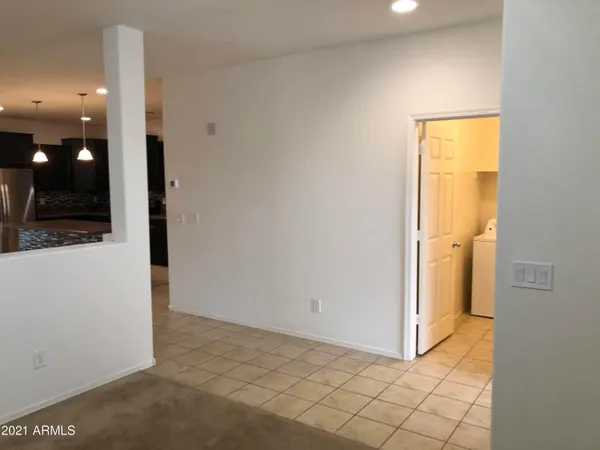 $2,095 | 8457 North 61st Lane, Glendale, AZ 85302