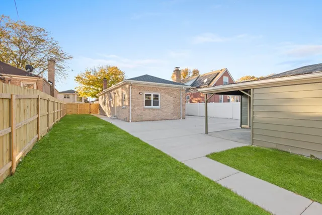 $422,000 | 1619 North 20th Avenue, Melrose Park, IL 60160