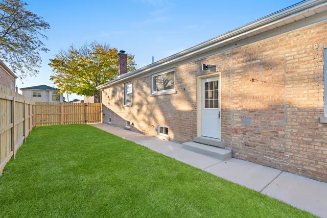 $422,000 | 1619 North 20th Avenue, Melrose Park, IL 60160