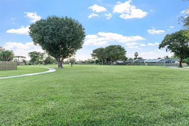 $3,195 | 10955 Southwest 122nd Place, Miami, FL 33186