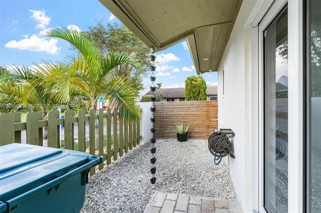 $3,195 | 10955 Southwest 122nd Place, Miami, FL 33186