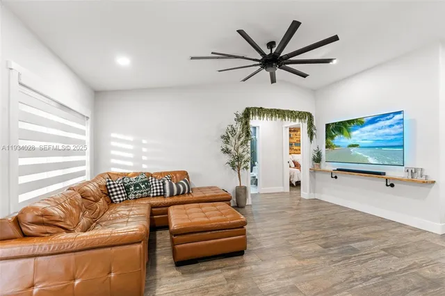 $3,195 | 10955 Southwest 122nd Place, Miami, FL 33186