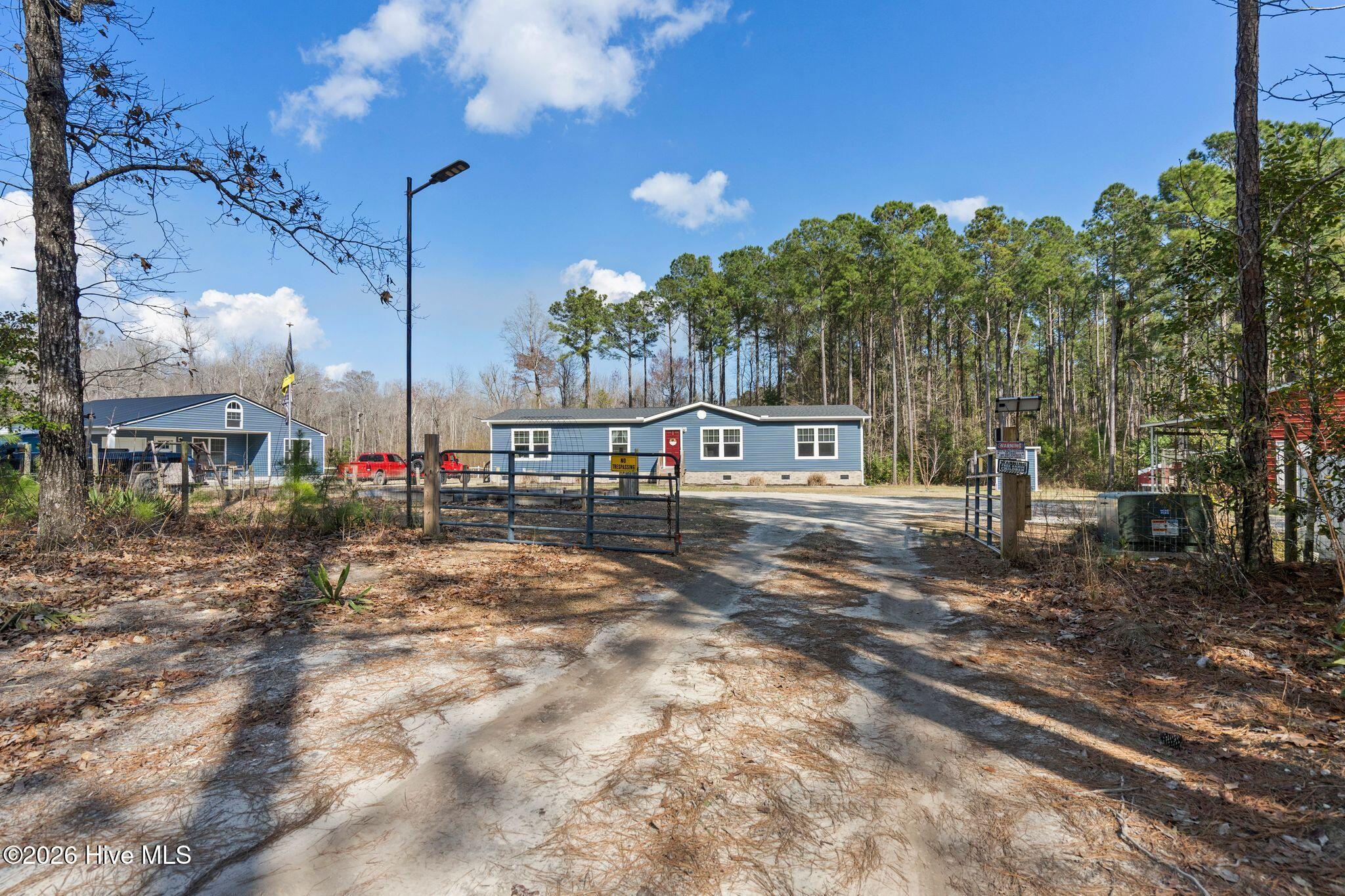 460 Oakey Point Road Hampstead, NC 28443 - Photo 3 of 121 3_DSC09139 - Copy