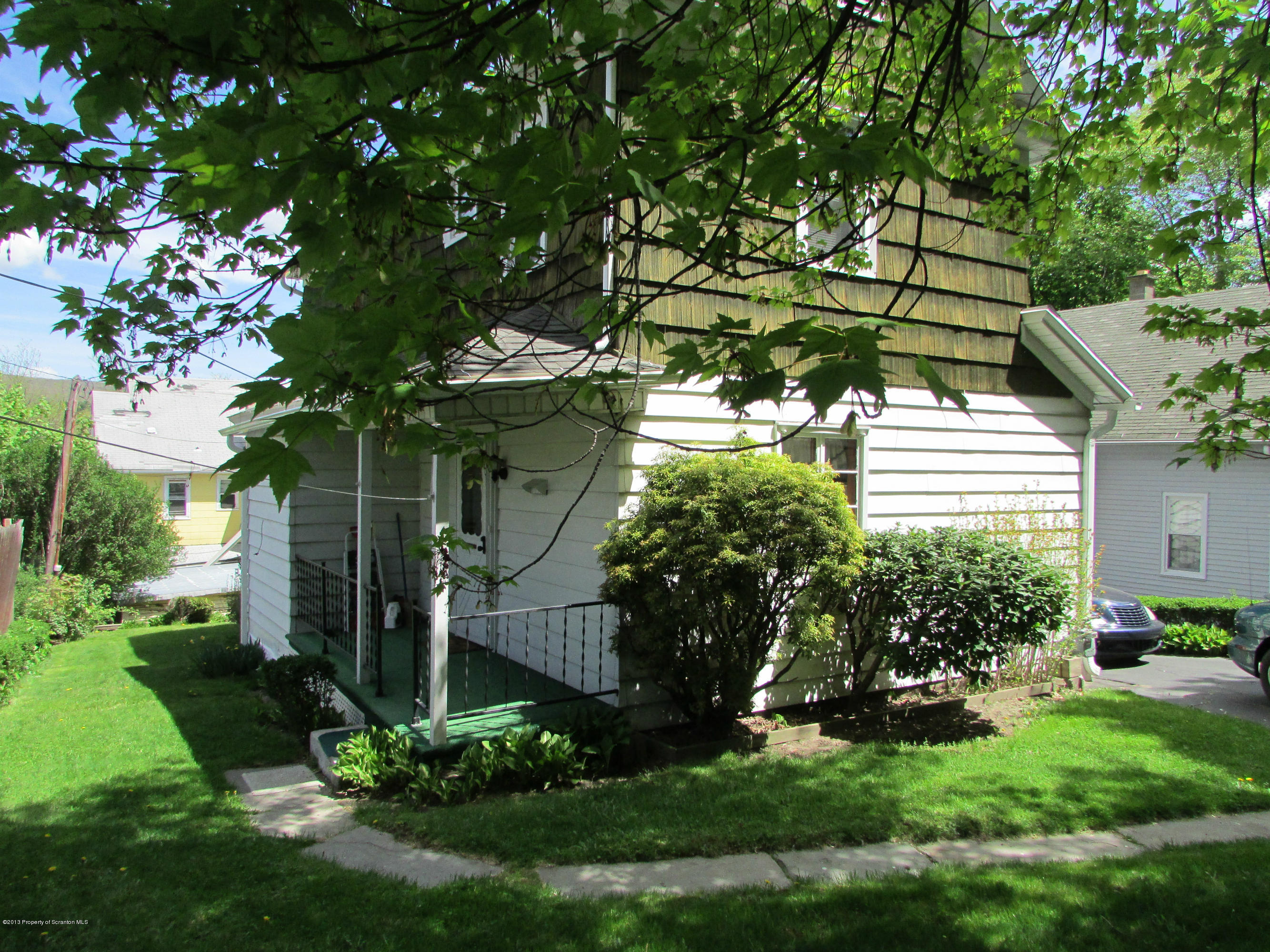 331 Spring Street Scranton, PA 18508 - Photo 13 of 14 Gallery Image 13
