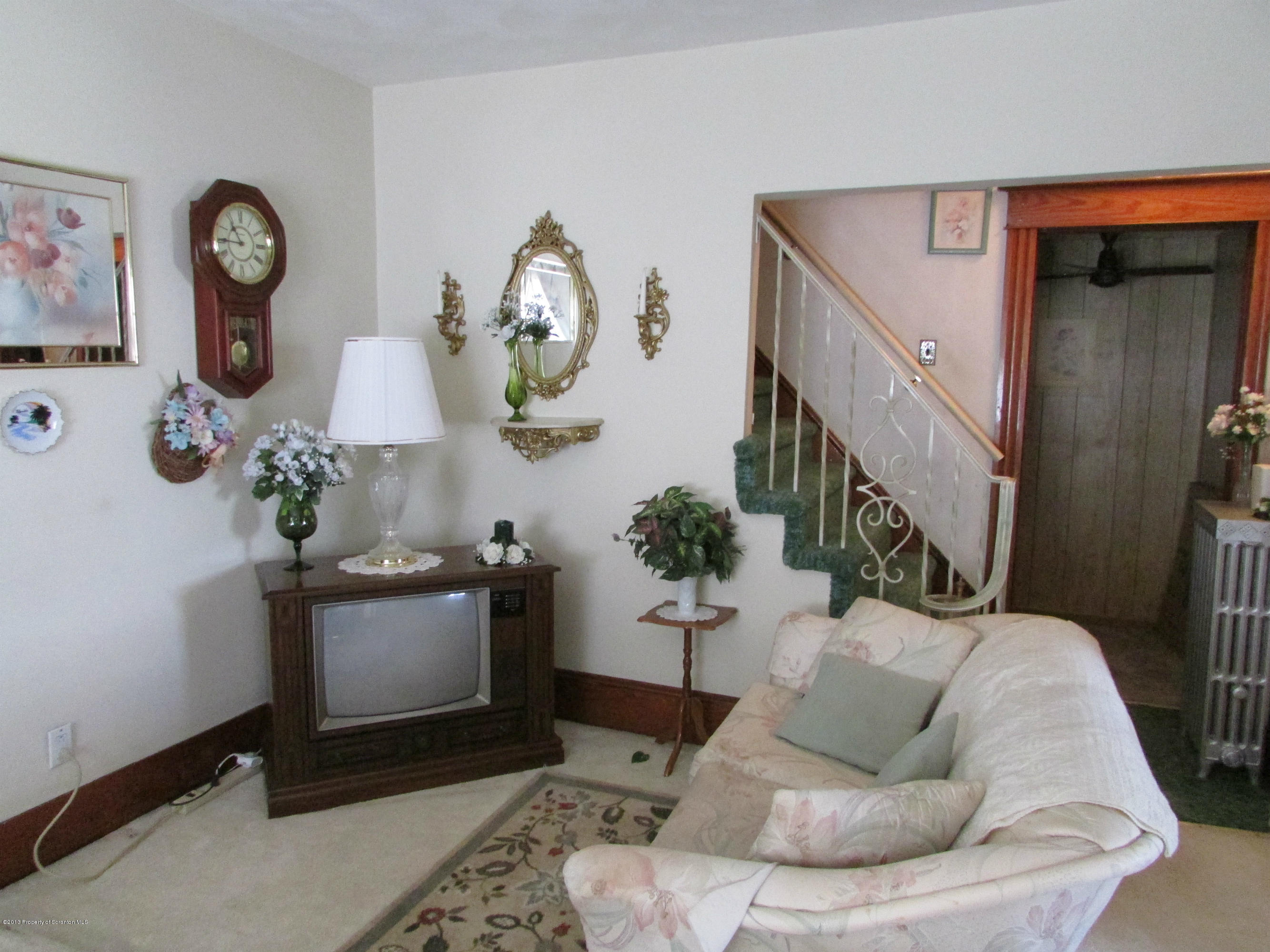 331 Spring Street Scranton, PA 18508 - Photo 9 of 14 Gallery Image 9