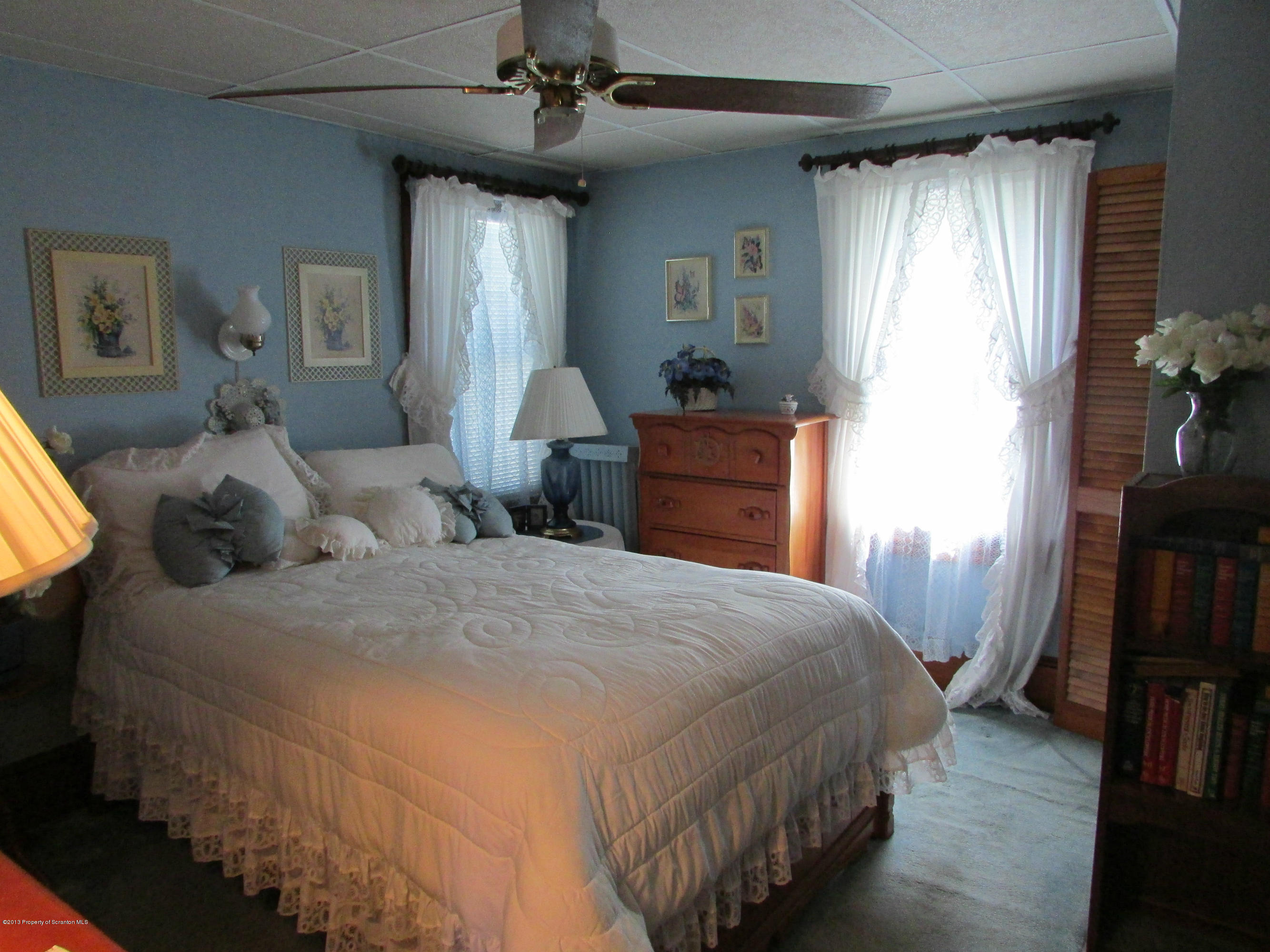 331 Spring Street Scranton, PA 18508 - Photo 10 of 14 Gallery Image 10