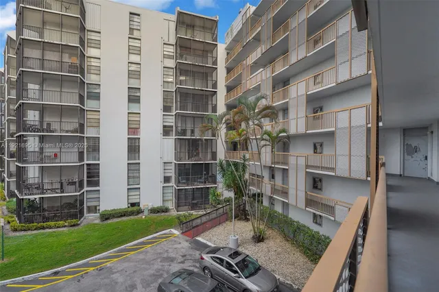 a house view with a outdoor space