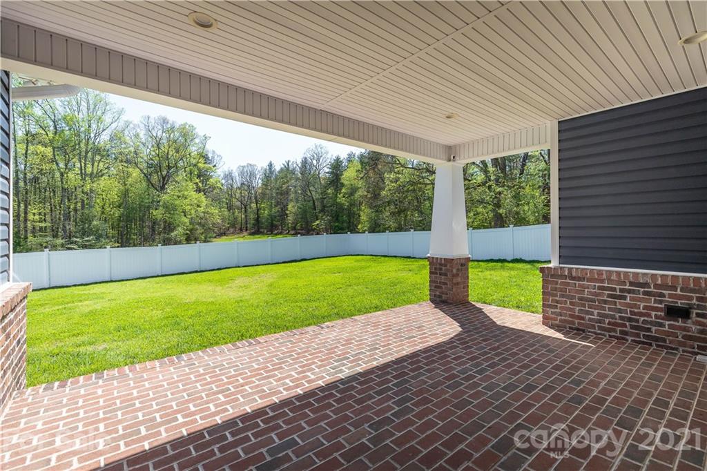 1655 Antioch Road Morganton, NC 28655 - Photo 27 of 32 Gallery Image 27
