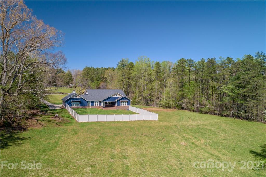 1655 Antioch Road Morganton, NC 28655 - Photo 28 of 32 Gallery Image 28