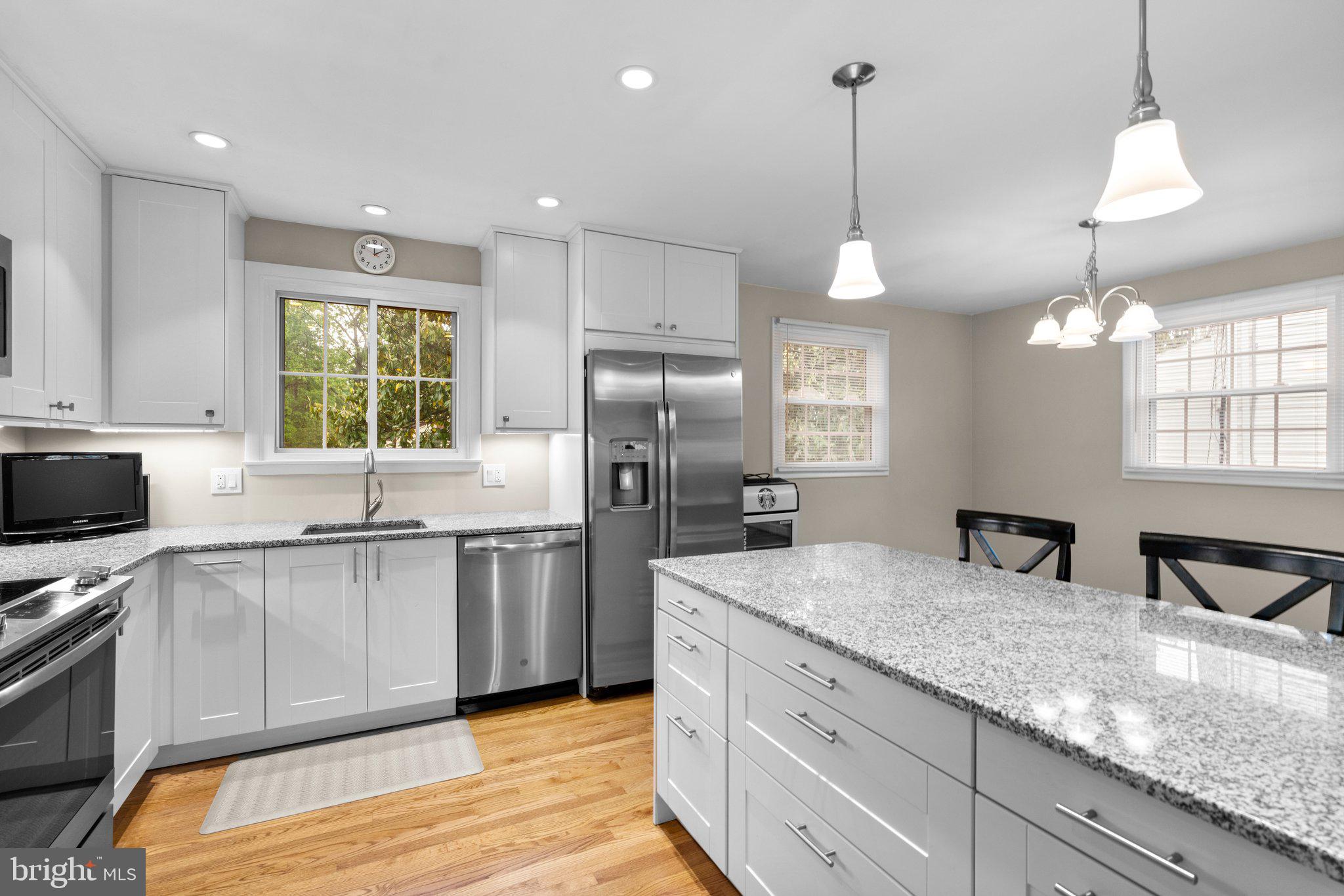 103 Margate Road Lutherville-Timonium, MD 21093 - Photo 7 of 30 SS Appliances