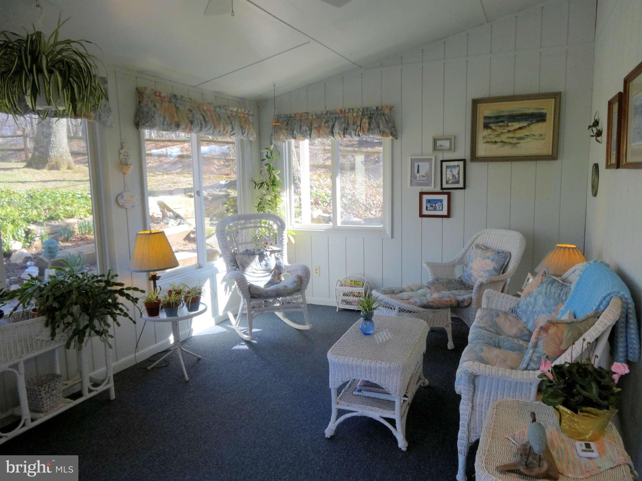 19001 Muncaster Road Derwood, MD 20855 - Photo 12 of 30 Sun Room