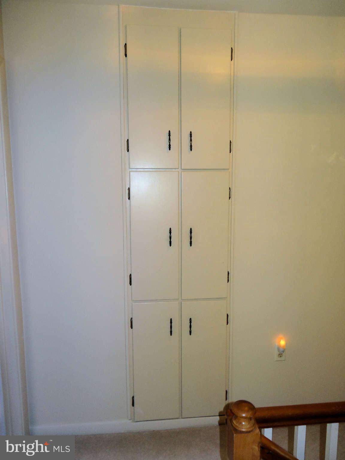 19001 Muncaster Road Derwood, MD 20855 - Photo 16 of 30 Built in Linen Closets