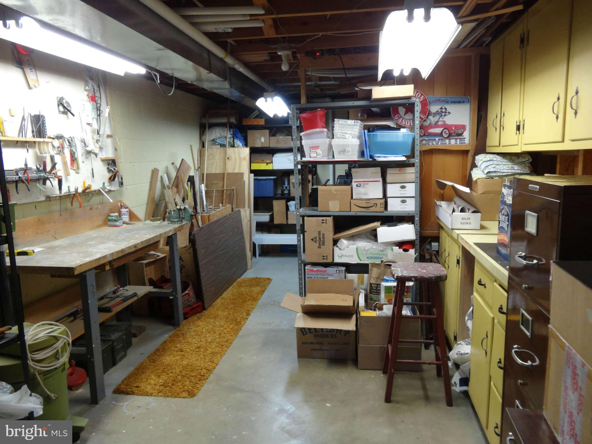 19001 Muncaster Road Derwood, MD 20855 - Photo 29 of 30 Work Shop and Storage