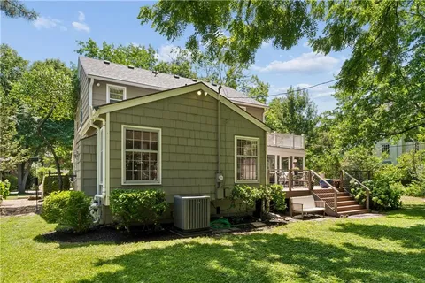 $689,900 | 2004 West 50th Street, Westwood Hills, KS 66205