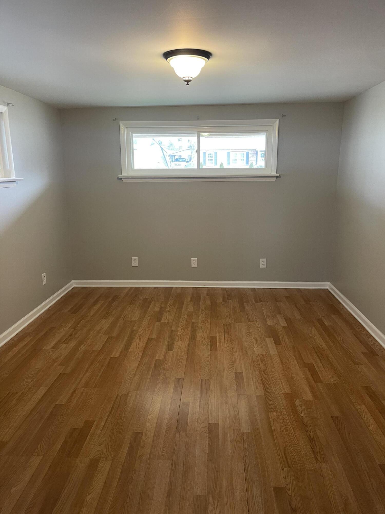 991 Joe Engel Drive Chattanooga, TN 37421 - Photo 18 of 23 j 19