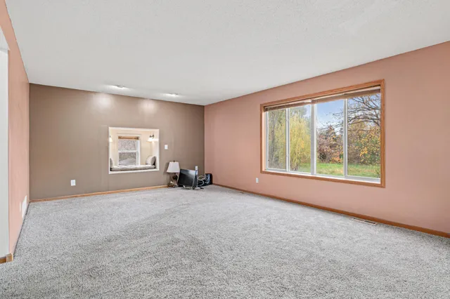 $375,000 | 1607 Whitetail Run, Buffalo, MN 55313