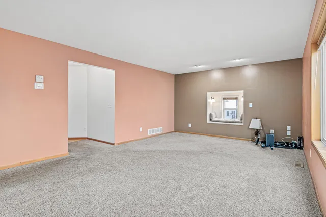 $375,000 | 1607 Whitetail Run, Buffalo, MN 55313