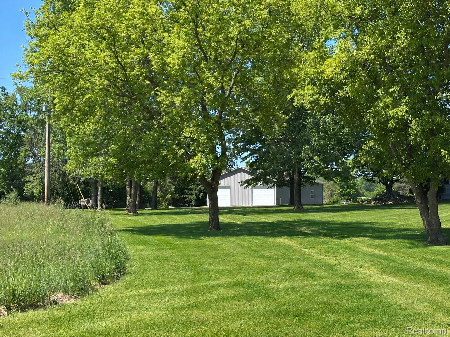 4489 North Oak Road Davison, MI 48423 - Photo 6 of 94 0 1 1 1 1 1.jpg