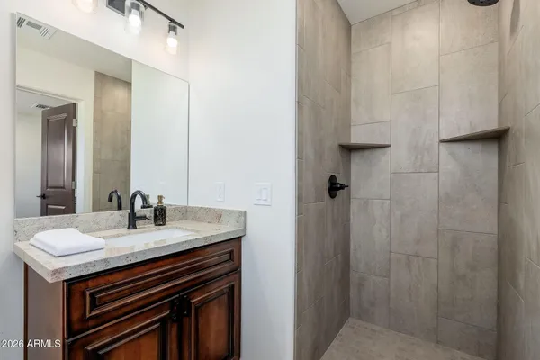 $1,300,000 | 10839 North 59th Avenue, Glendale, AZ 85302