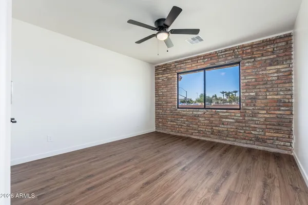 $1,300,000 | 10839 North 59th Avenue, Glendale, AZ 85302