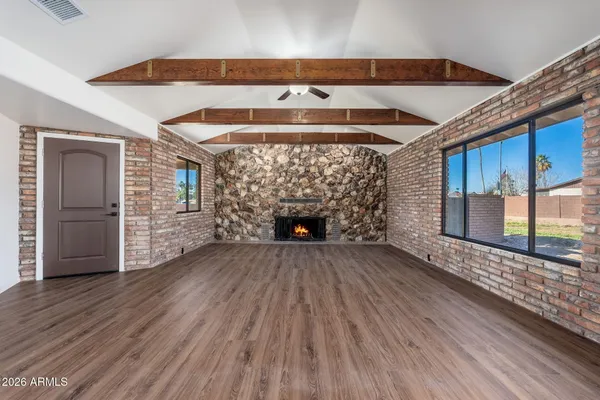 $1,300,000 | 10839 North 59th Avenue, Glendale, AZ 85302