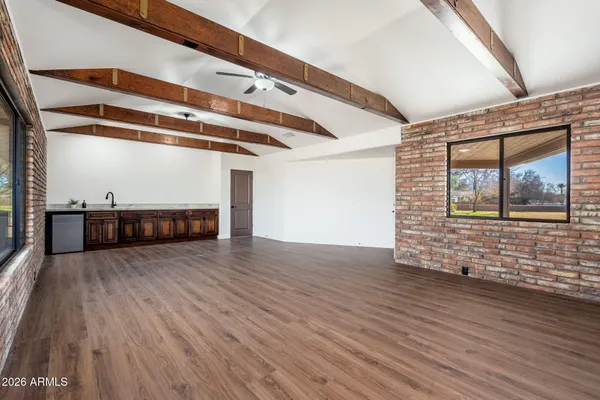 $1,300,000 | 10839 North 59th Avenue, Glendale, AZ 85302