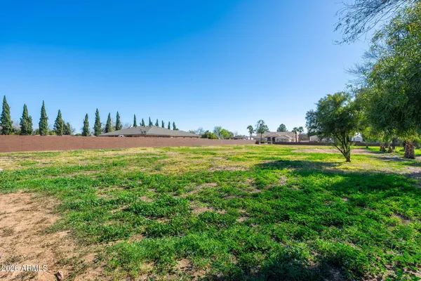 $1,300,000 | 10839 North 59th Avenue, Glendale, AZ 85302