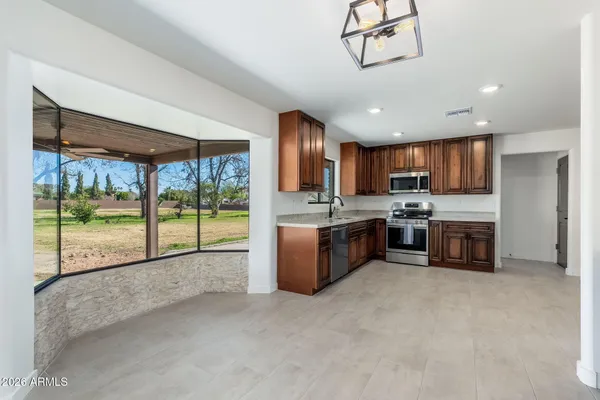 $1,300,000 | 10839 North 59th Avenue, Glendale, AZ 85302