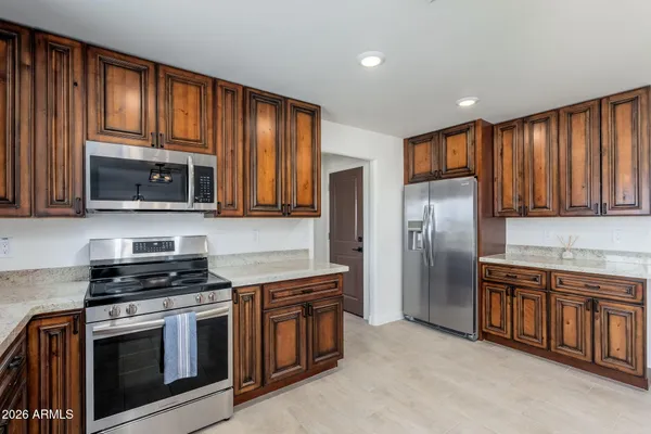 $1,300,000 | 10839 North 59th Avenue, Glendale, AZ 85302