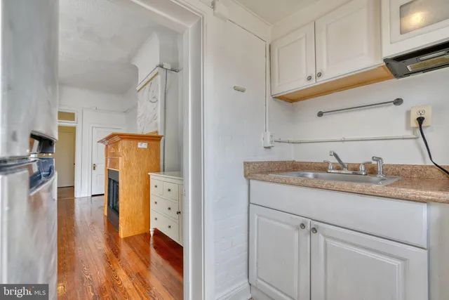 $1,000 | 1208 North Calvert Street, Unit 3, Baltimore, MD 21202