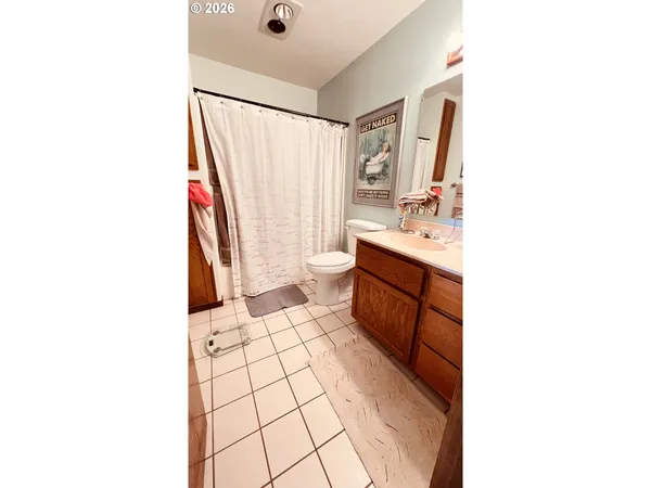 $395,000 | 29134 Ellensburg Avenue, Unit 1, Gold Beach, OR 97444