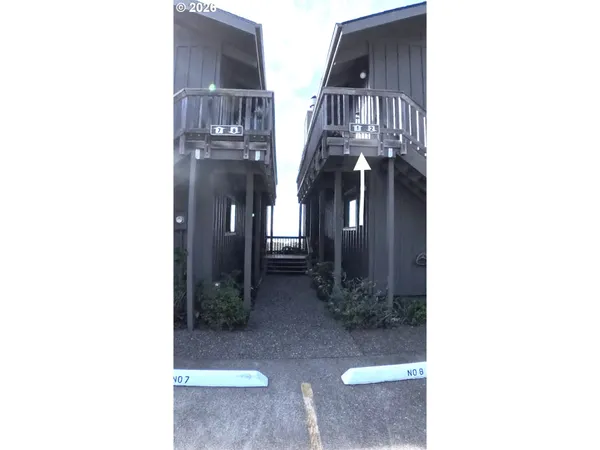 $395,000 | 29134 Ellensburg Avenue, Unit 1, Gold Beach, OR 97444
