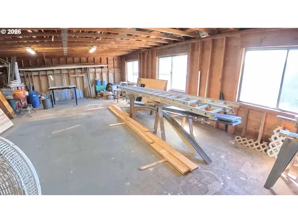 $395,000 | 29134 Ellensburg Avenue, Unit 1, Gold Beach, OR 97444