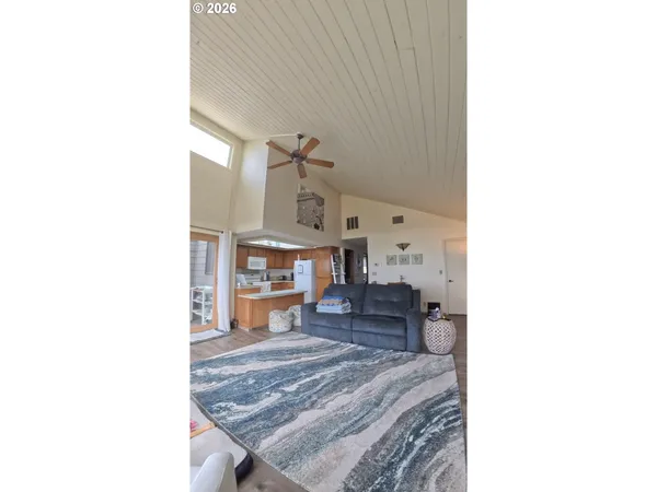 $395,000 | 29134 Ellensburg Avenue, Unit 1, Gold Beach, OR 97444