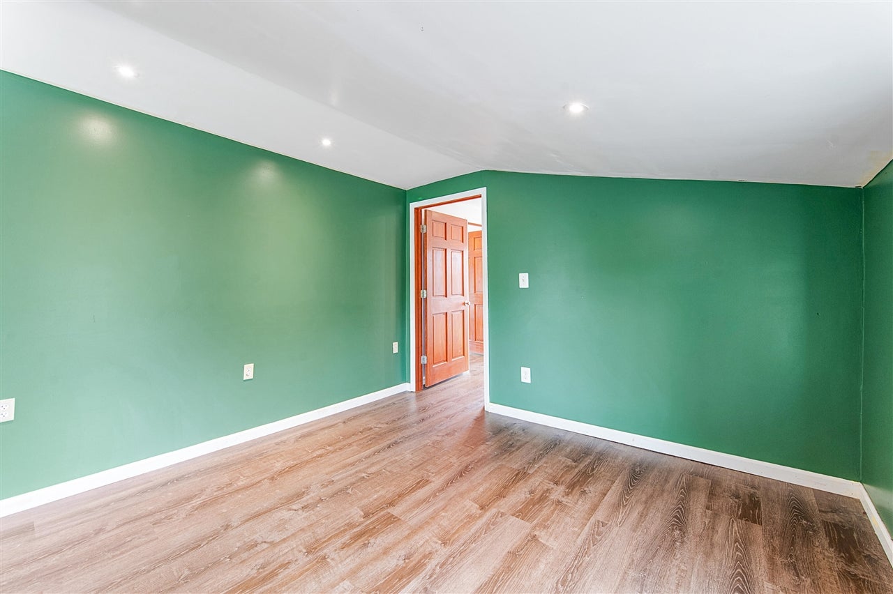 1085 Maple Street Baldwin, MI 49304 - Photo 21 of 36 Gallery Image 21