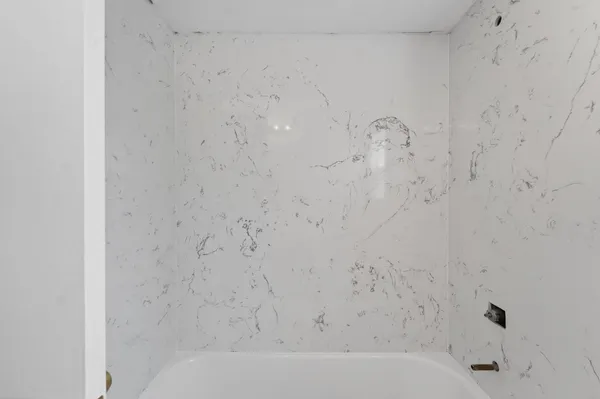 $320,000 | 3244 16th Avenue, Sacramento, CA 95820