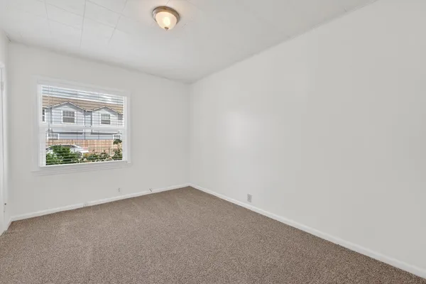 $320,000 | 3244 16th Avenue, Sacramento, CA 95820